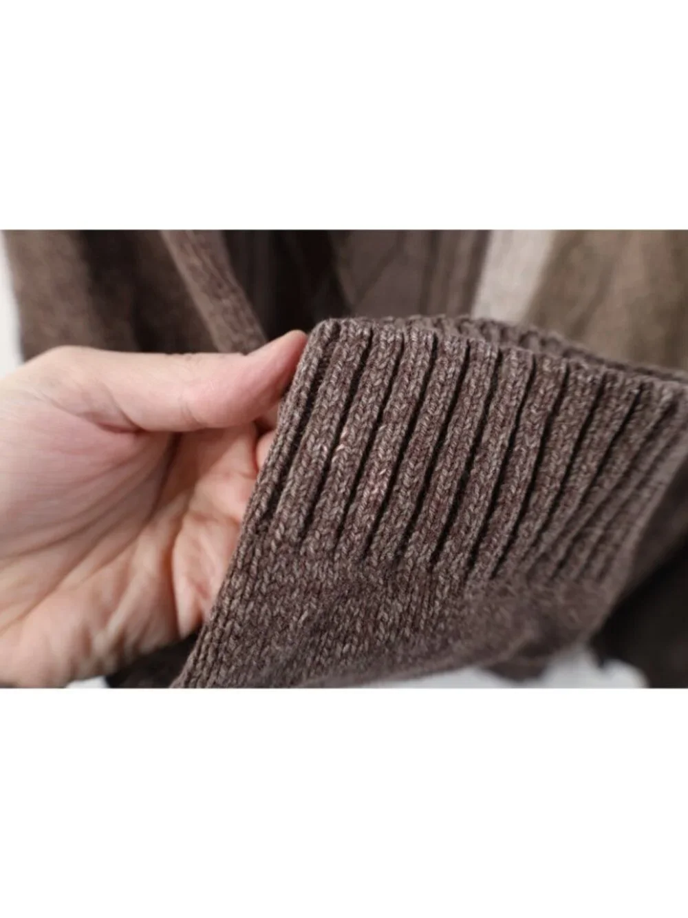 Vintage 90s Streetwear Womens Large Faded Donegal Fisherman Cable Knit Sweater